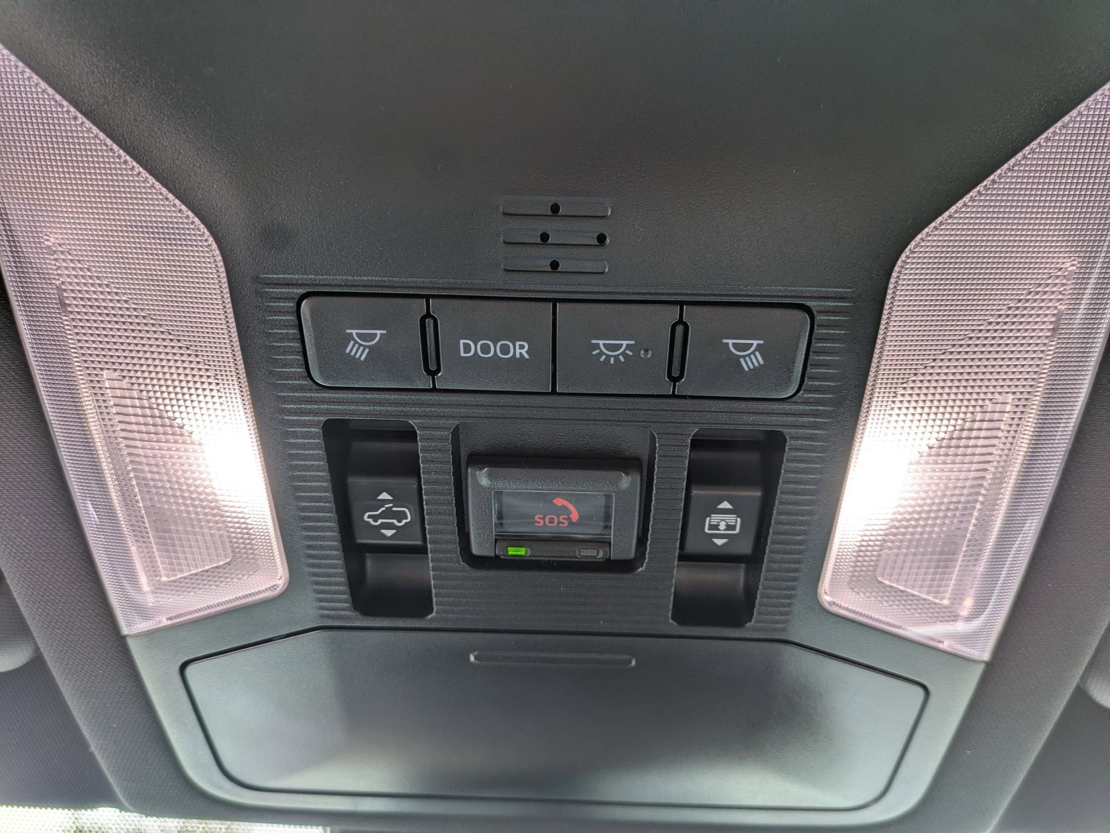 2025 Toyota RAV4 Hybrid XSE