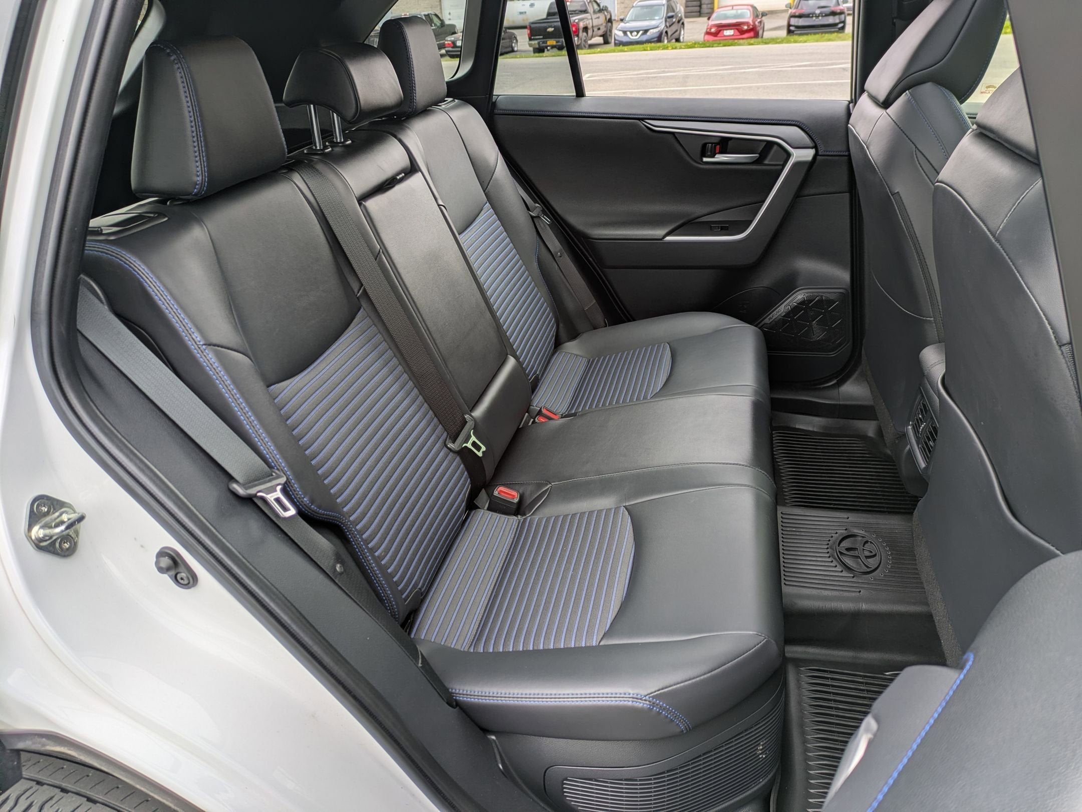 2025 Toyota RAV4 Hybrid XSE