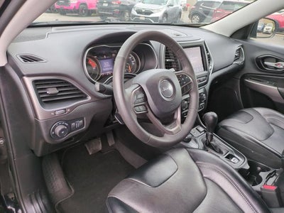 2022 Jeep Cherokee Latitude Lux