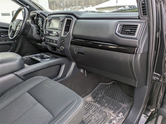 2019 Nissan Titan SV