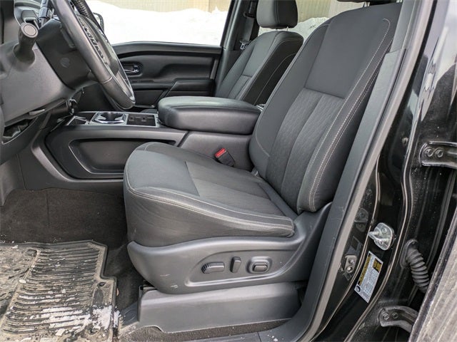 2019 Nissan Titan SV