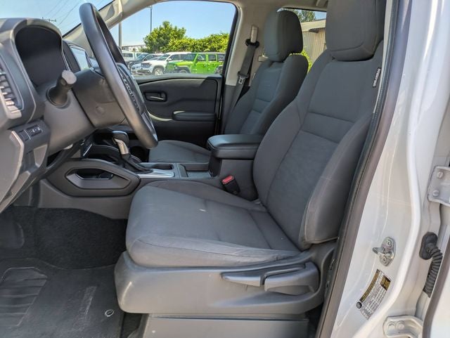 2023 Nissan Frontier S