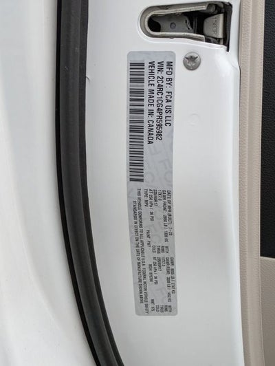 2023 Chrysler Voyager LX