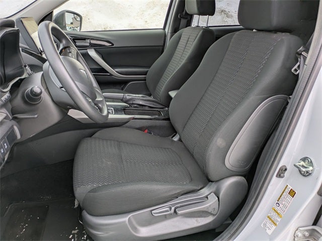 2024 Mitsubishi Eclipse Cross LE