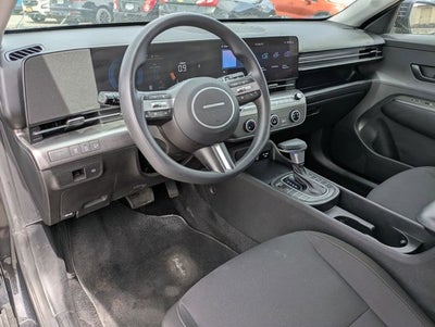 2025 Hyundai Kona SE
