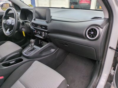 2022 Hyundai Kona SE