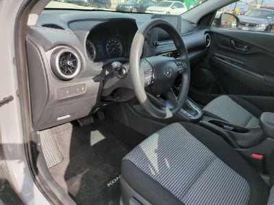 2022 Hyundai Kona SE