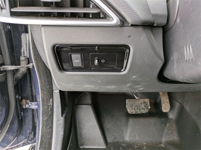 2018 Jaguar XE 25t Premium