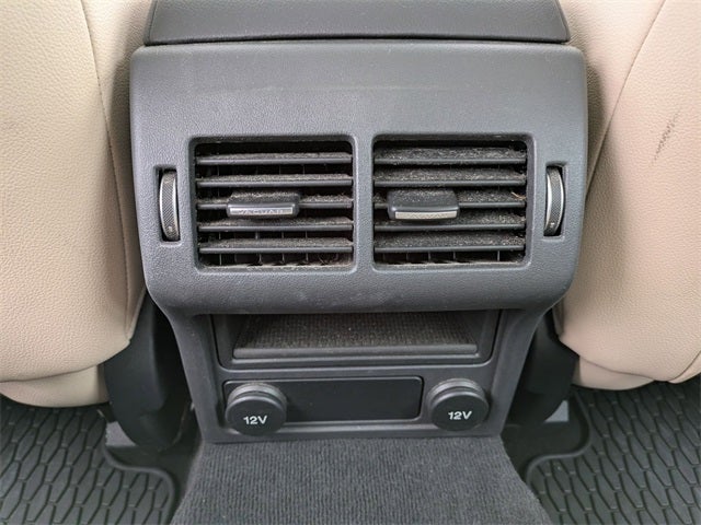 2018 Jaguar XE 25t Premium