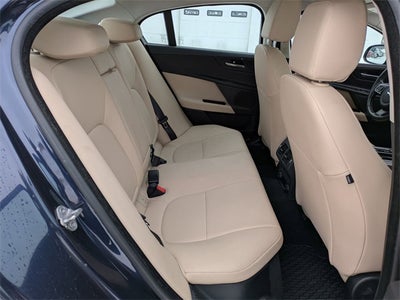 2018 Jaguar XE 25t Premium