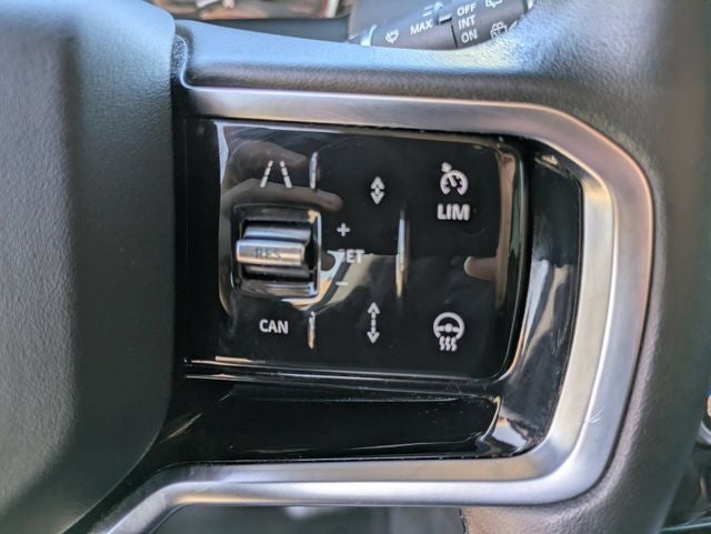 2023 Land Rover Discovery Sport SE