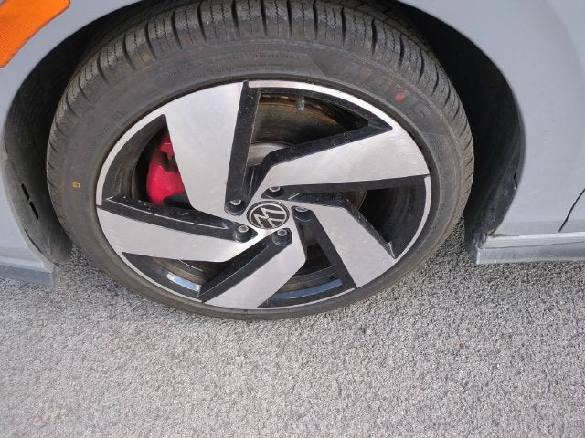 2024 Volkswagen Golf GTI 2.0T S