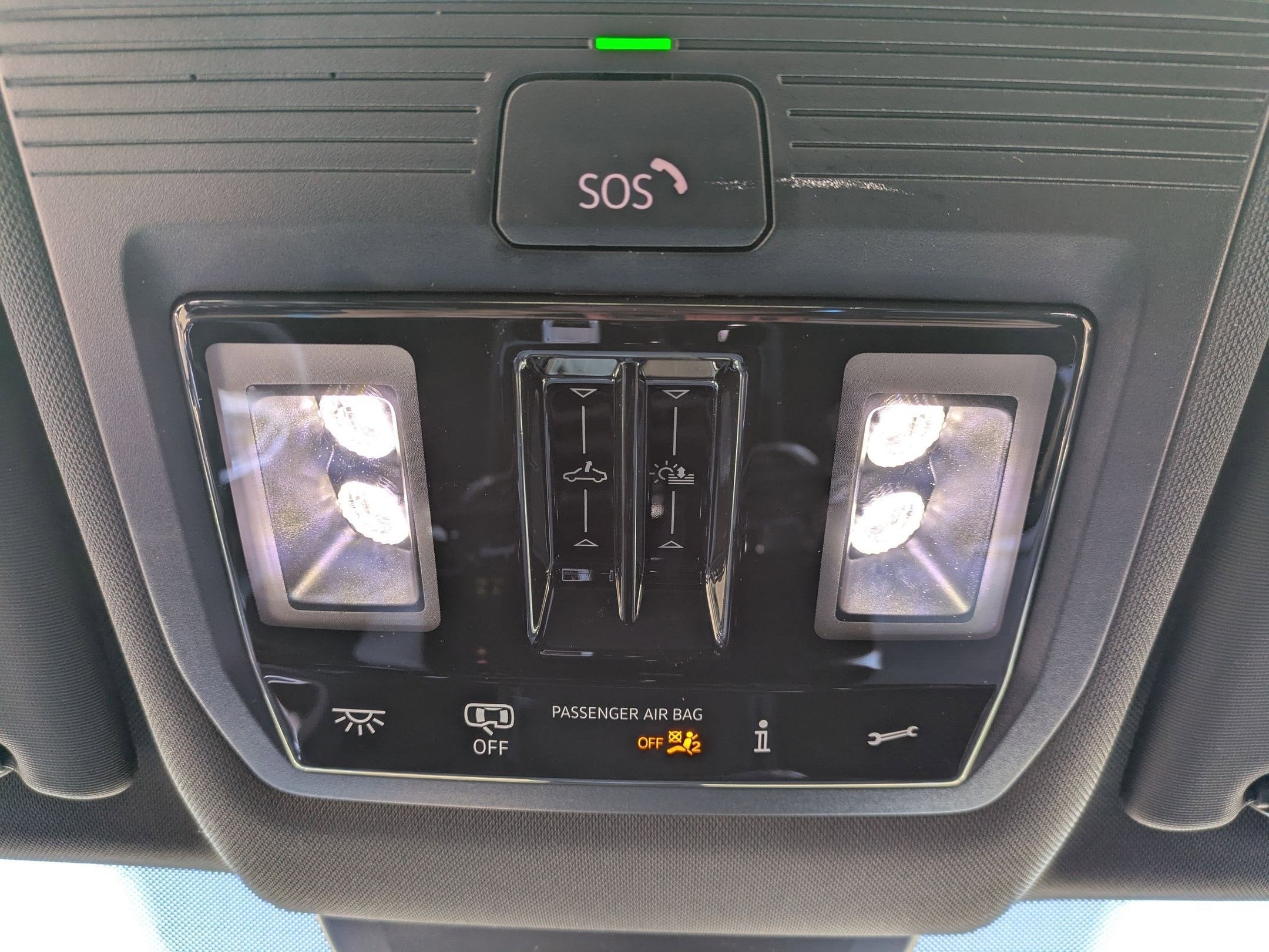 2026 Volkswagen Atlas Cross Sport 2.0T SEL R-Line Black