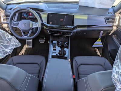 2026 Volkswagen Atlas Cross Sport 2.0T SEL R-Line Black