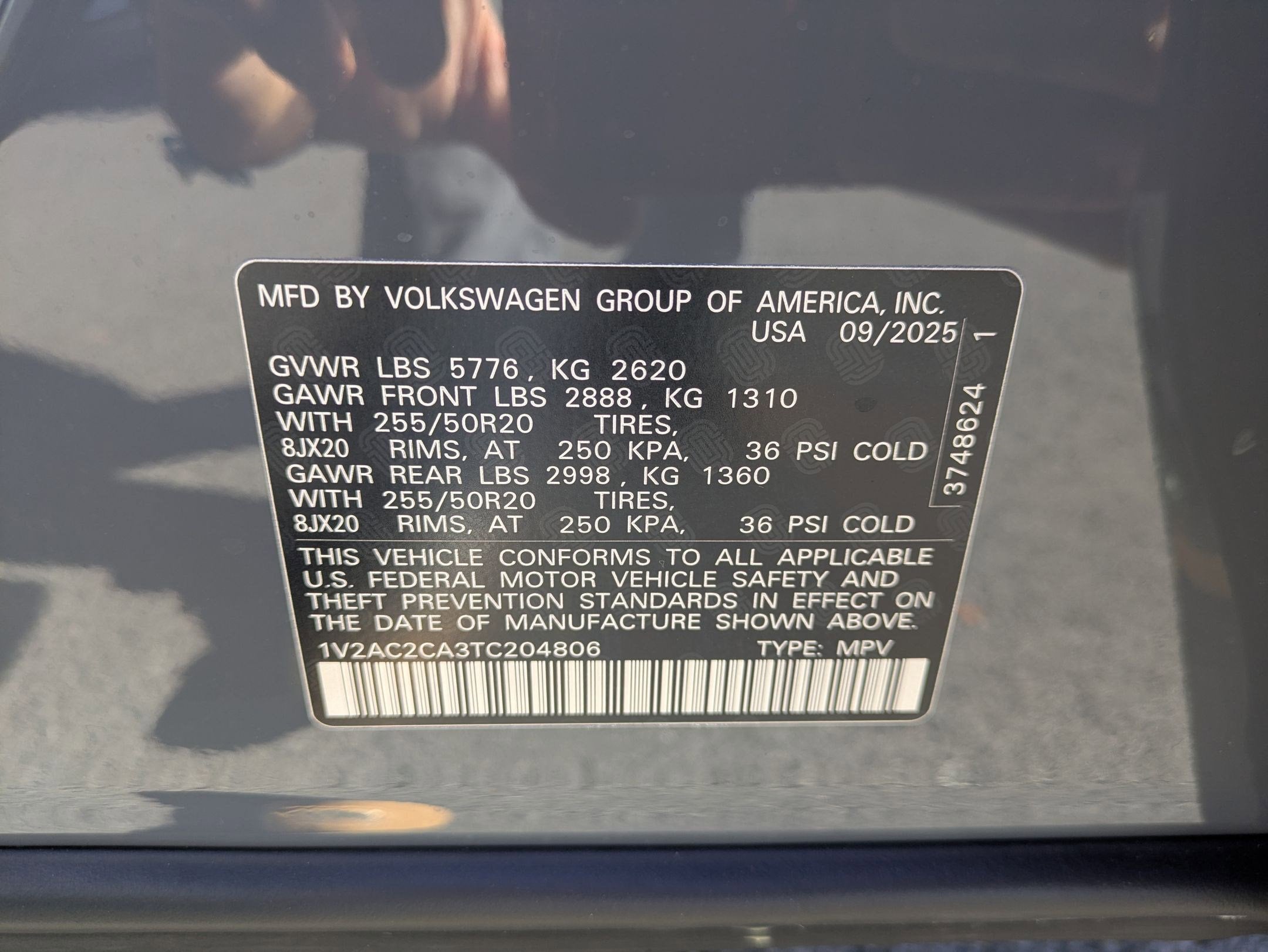 2026 Volkswagen Atlas Cross Sport 2.0T SEL R-Line Black