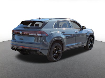 2026 Volkswagen Atlas Cross Sport 2.0T SEL R-Line Black