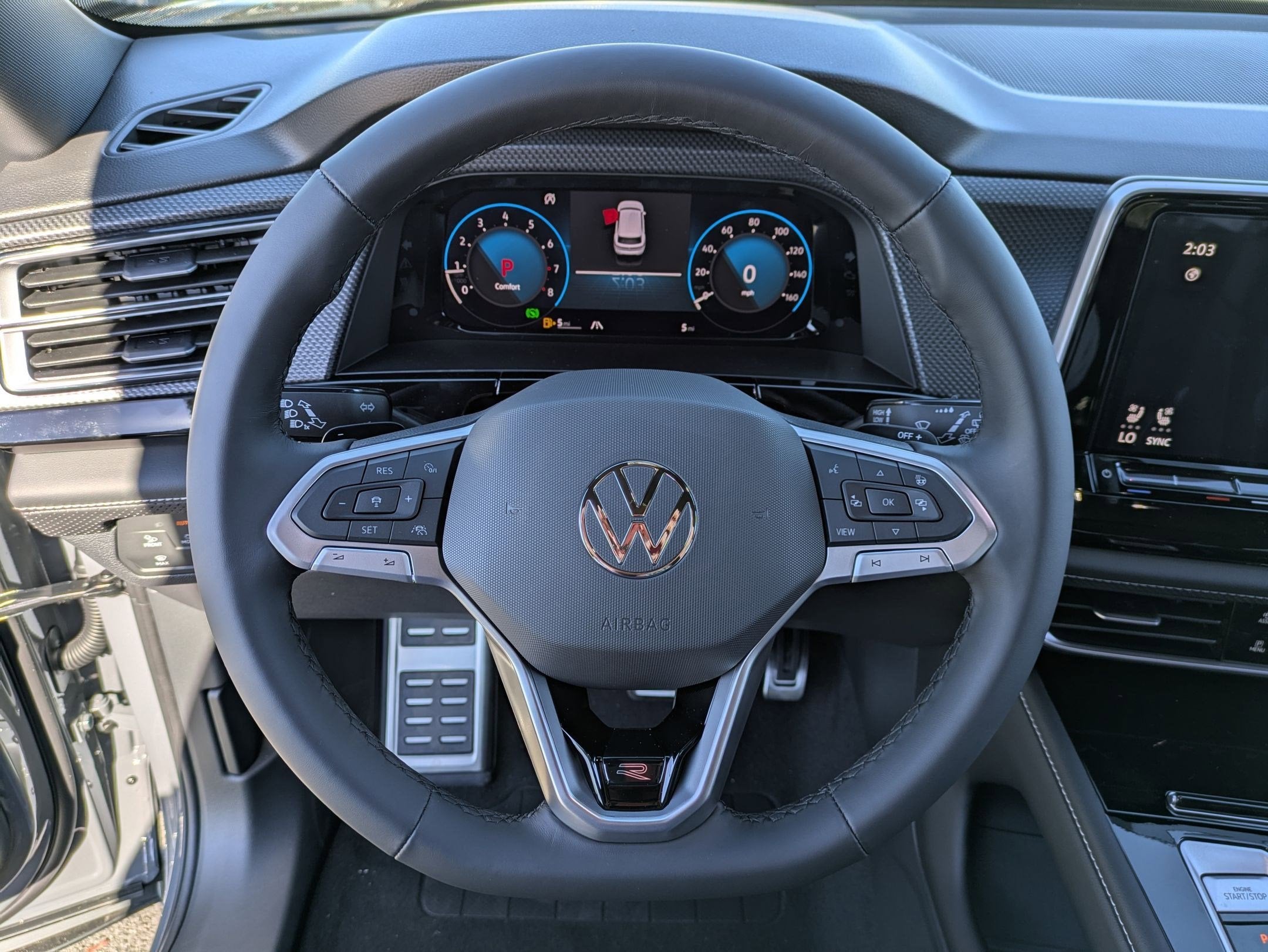 2026 Volkswagen Atlas Cross Sport 2.0T SEL R-Line Black