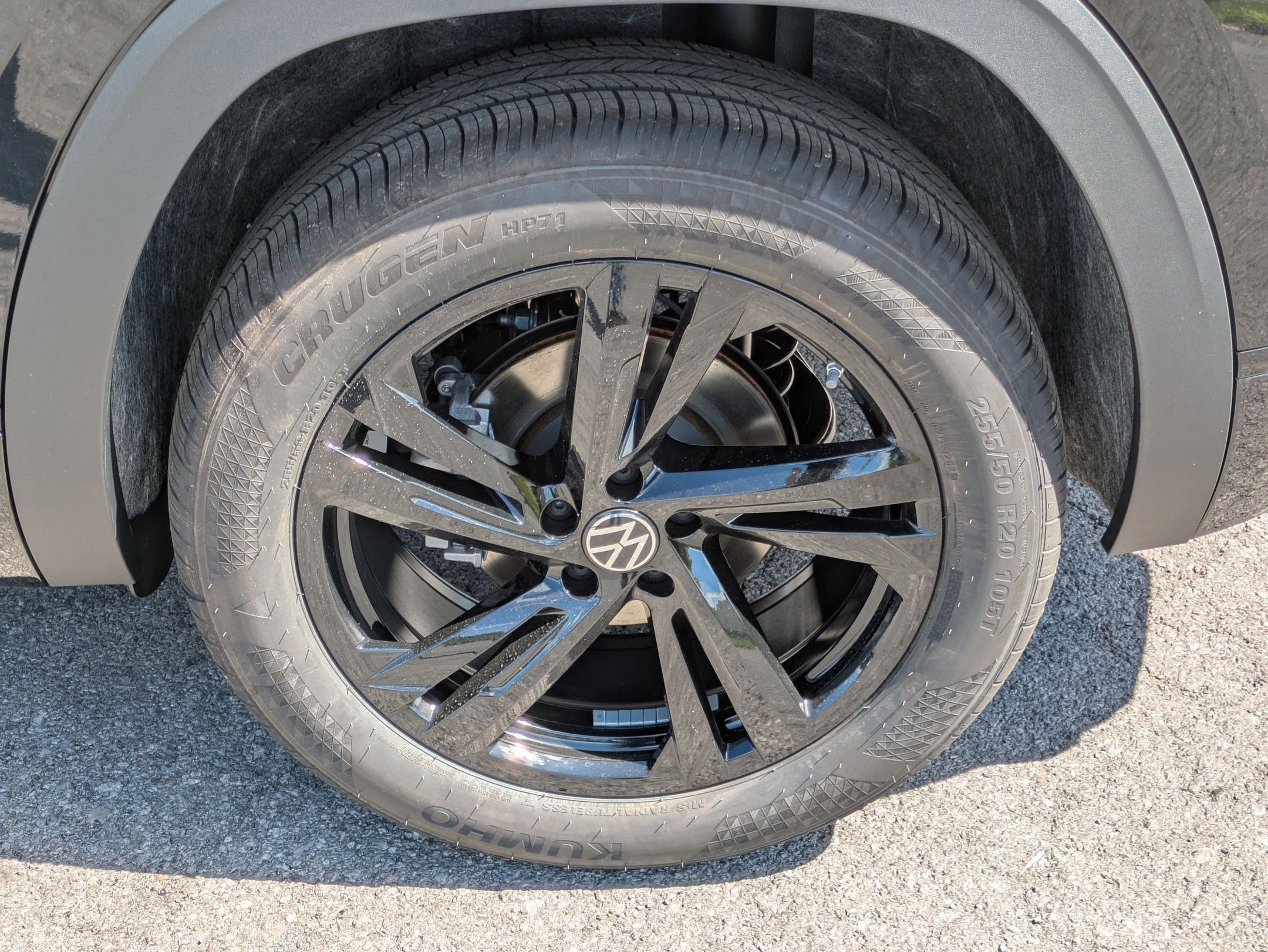 2026 Volkswagen Atlas Cross Sport 2.0T SEL R-Line Black