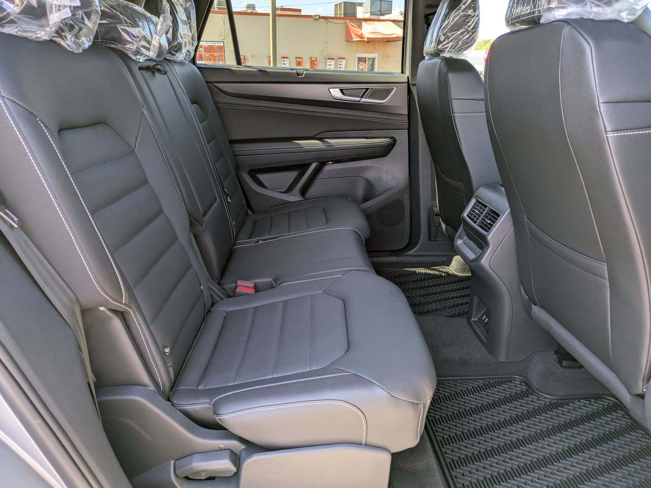 2026 Volkswagen Atlas Cross Sport 2.0T SEL