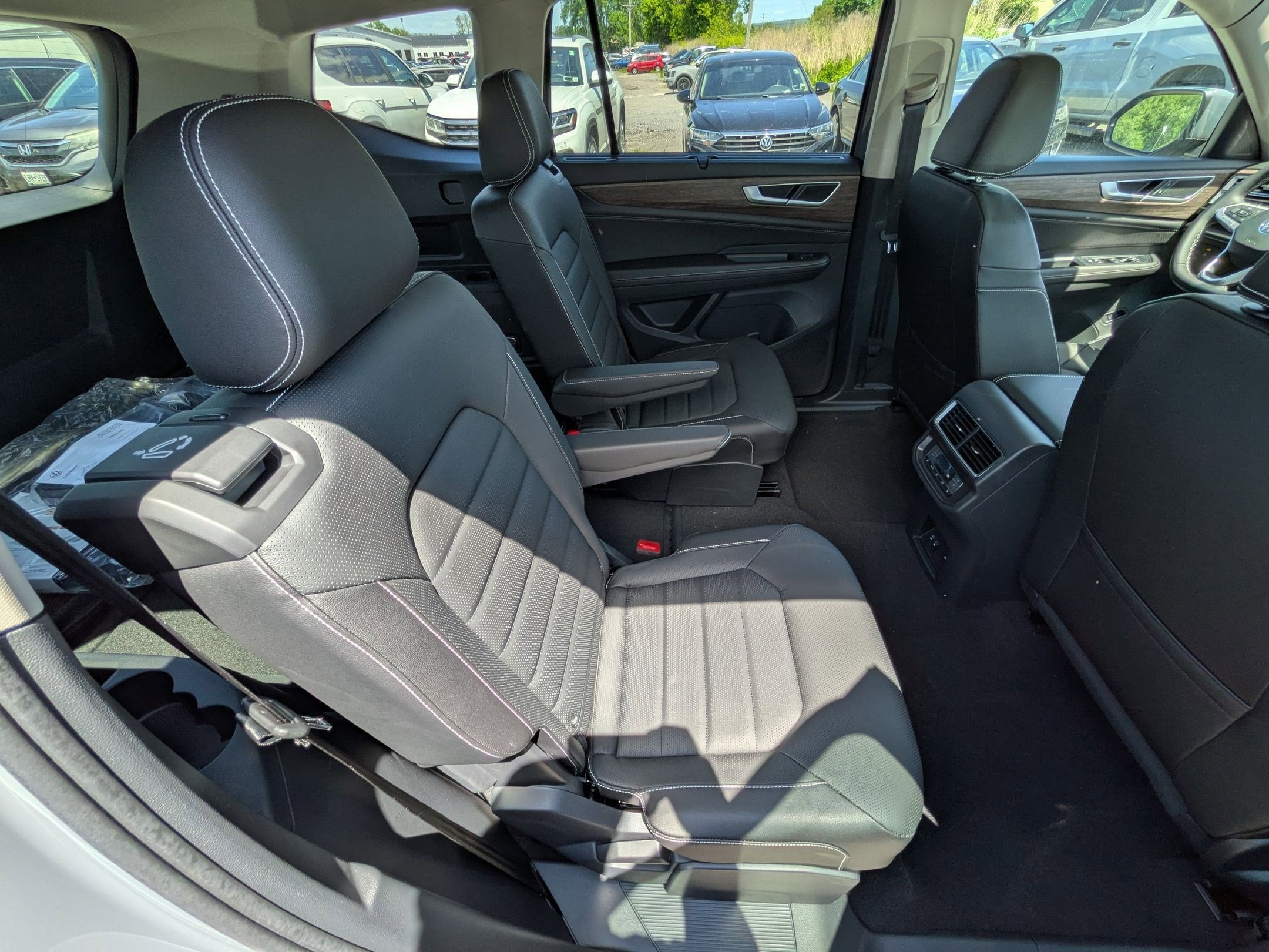 2026 Volkswagen Atlas 2.0T SEL