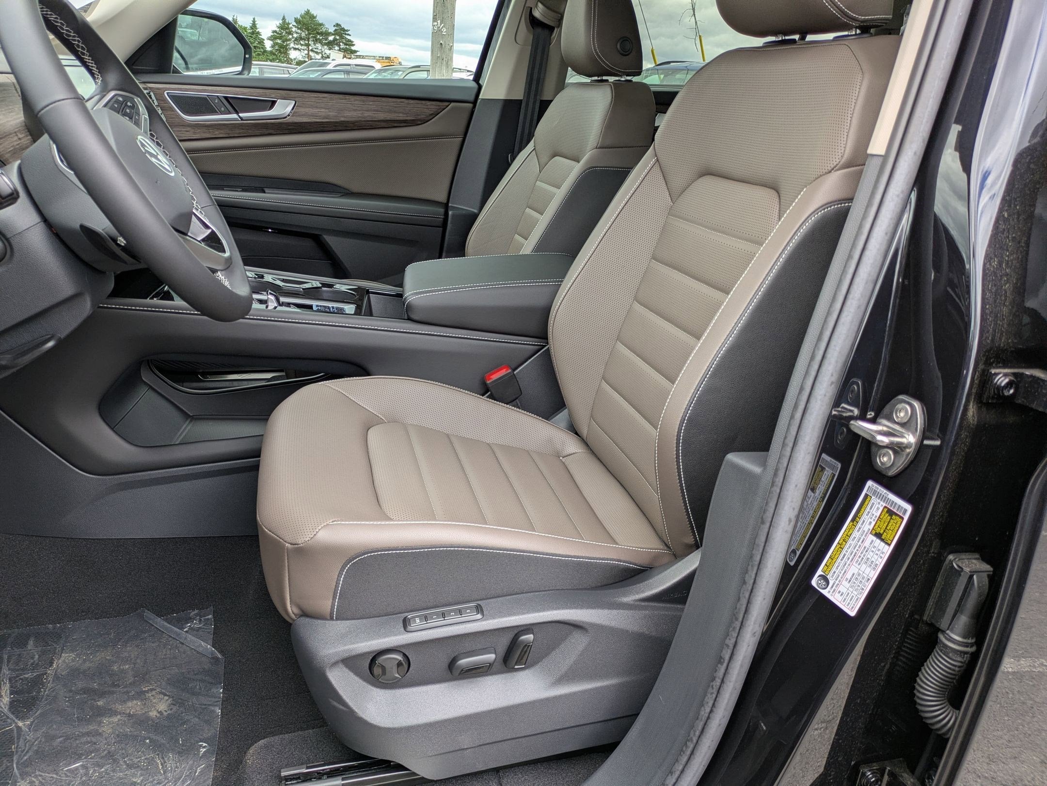 2026 Volkswagen Atlas 2.0T SEL