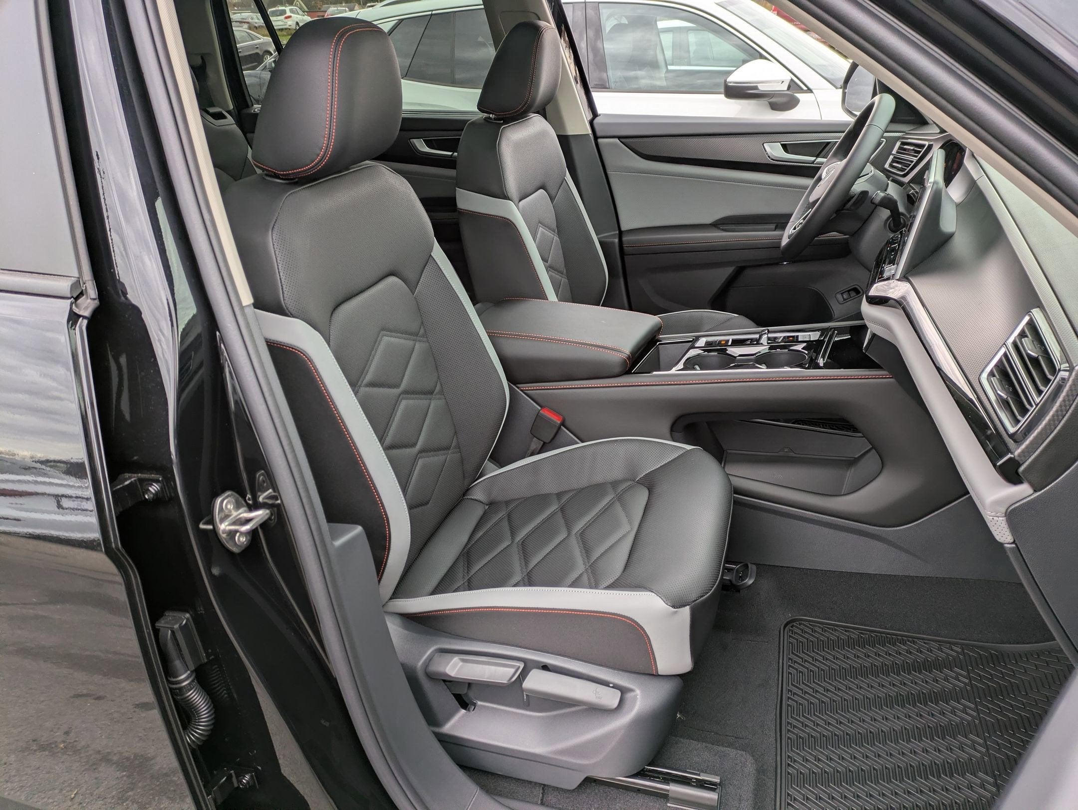 2026 Volkswagen Atlas 2.0T Peak Edition