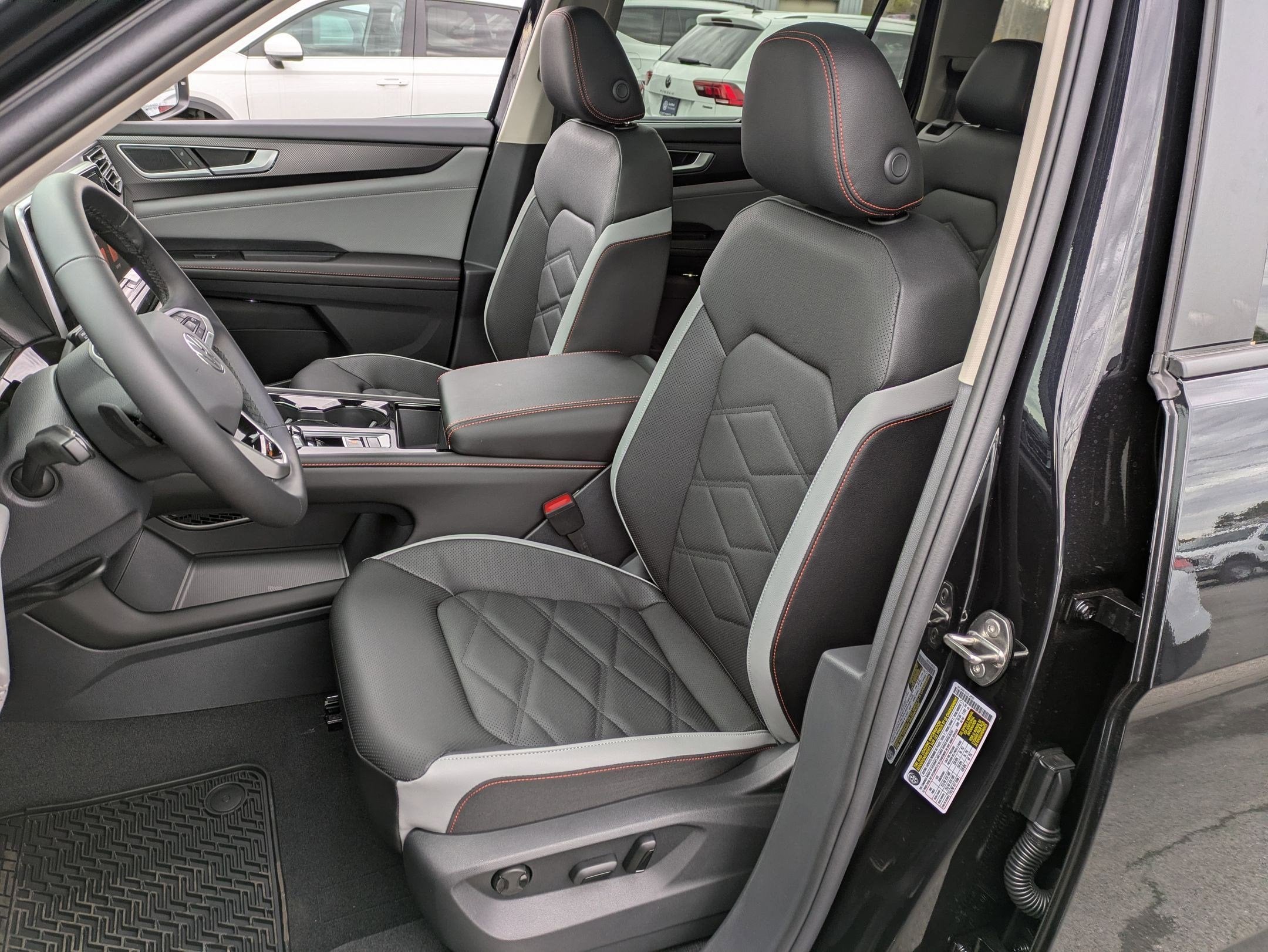 2026 Volkswagen Atlas 2.0T Peak Edition