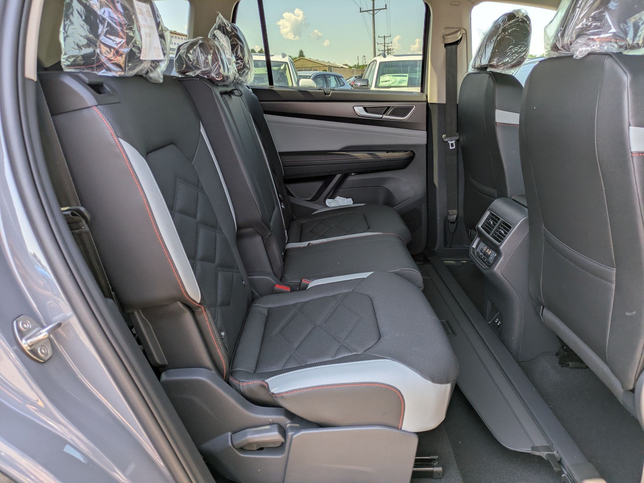 2026 Volkswagen Atlas 2.0T Peak Edition