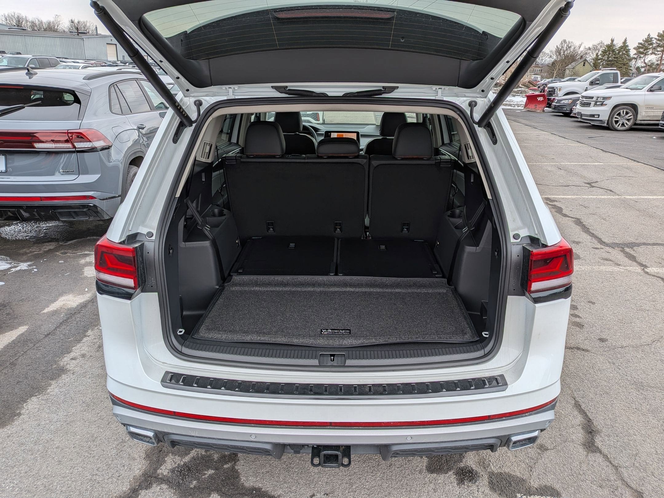 2026 Volkswagen Atlas 2.0T Peak Edition