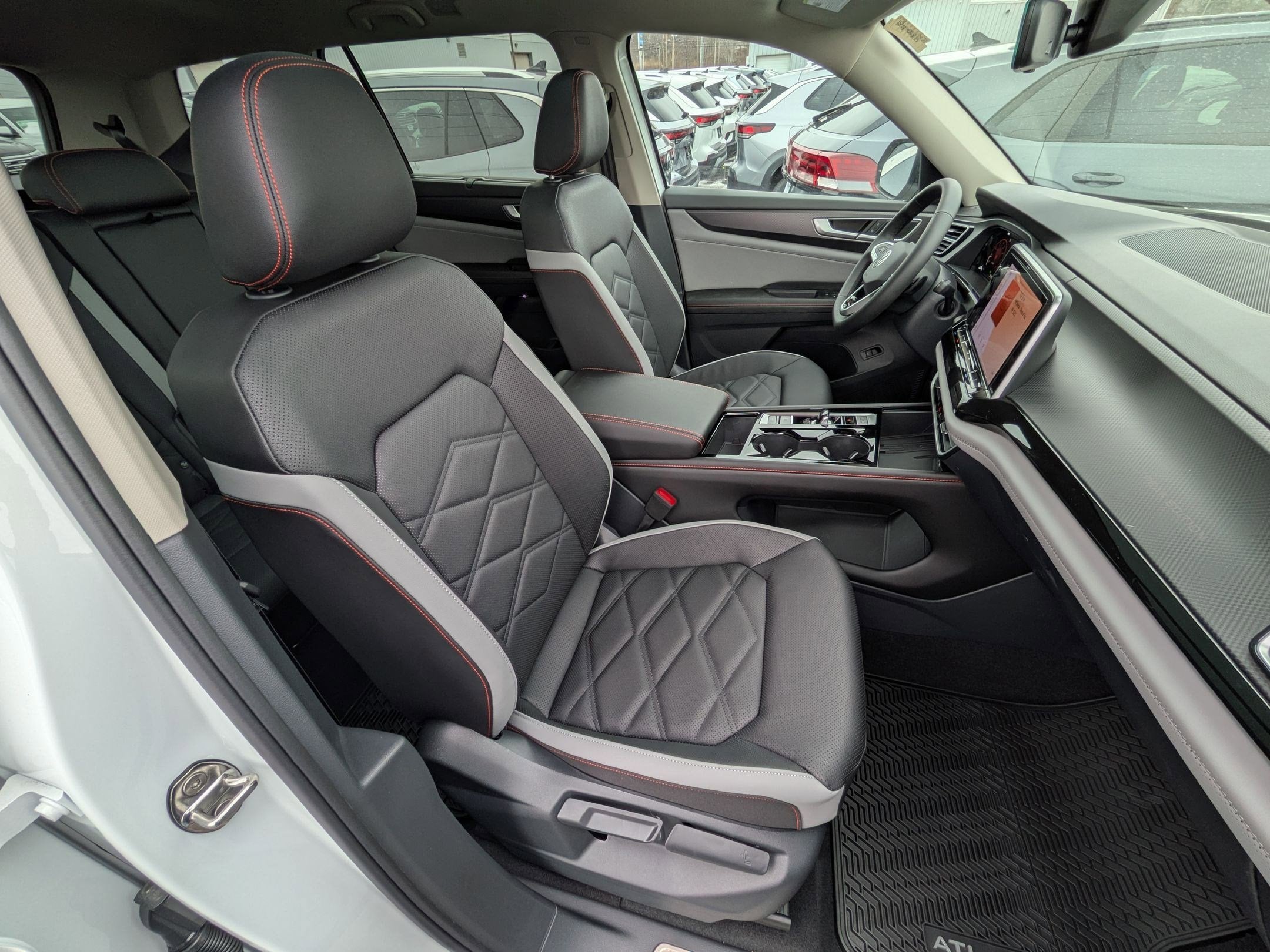 2026 Volkswagen Atlas 2.0T Peak Edition