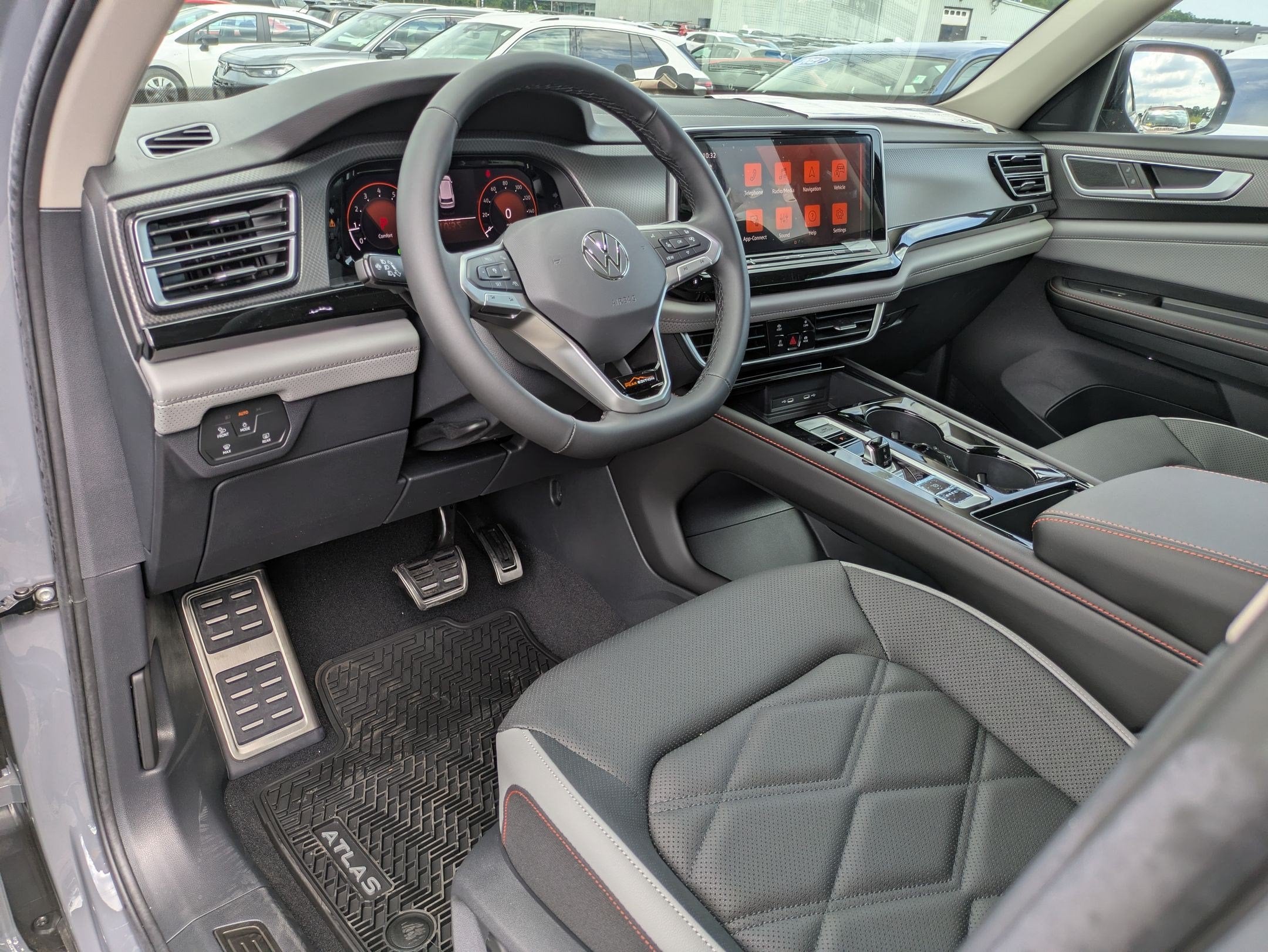 2026 Volkswagen Atlas 2.0T Peak Edition