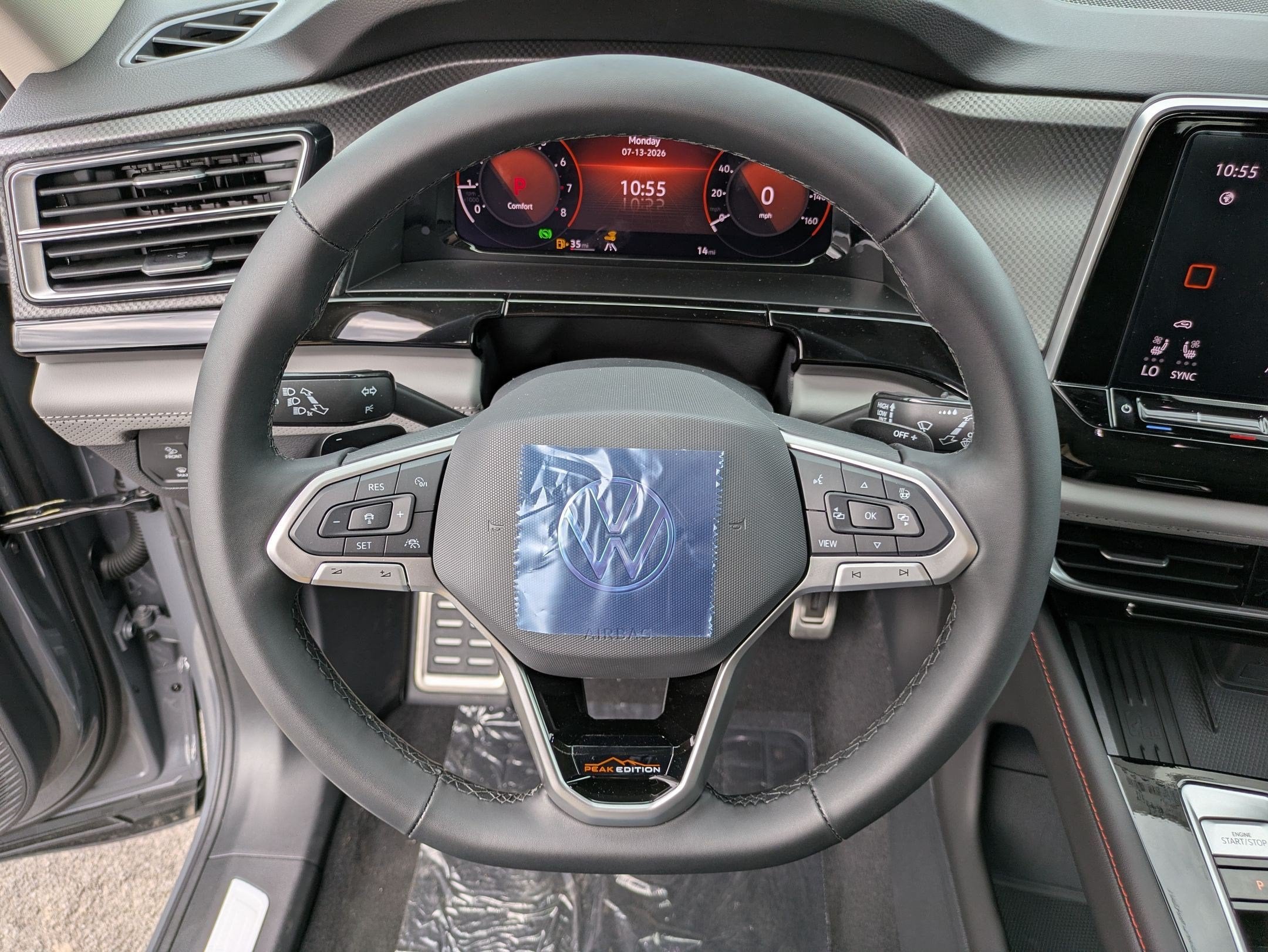 2026 Volkswagen Atlas 2.0T Peak Edition