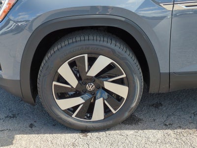2026 Volkswagen Atlas Cross Sport SE w/Technology