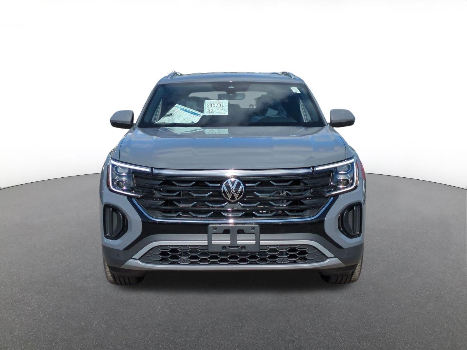 2026 Volkswagen Atlas Cross Sport SE w/Technology