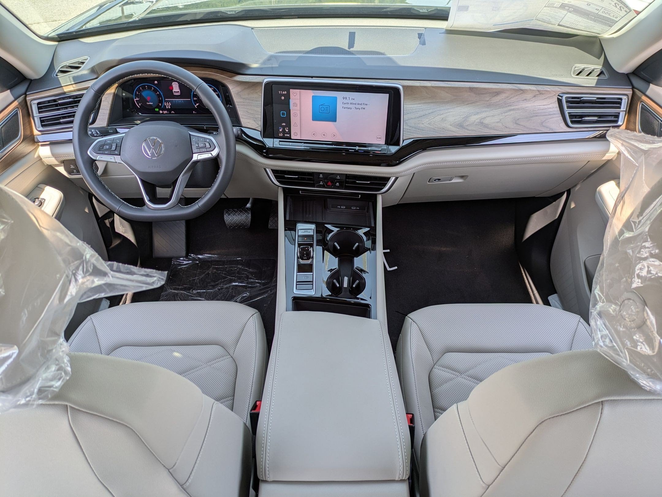 2026 Volkswagen Atlas 2.0T SE w/Technology