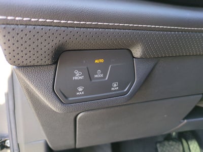 2026 Volkswagen Atlas Cross Sport SE w/Technology