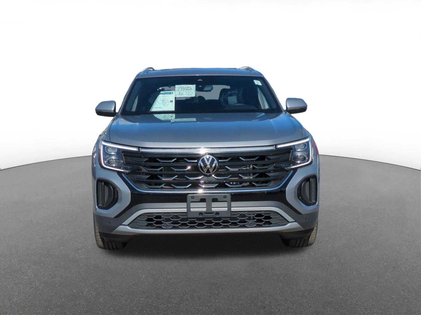 2026 Volkswagen Atlas Cross Sport SE w/Technology
