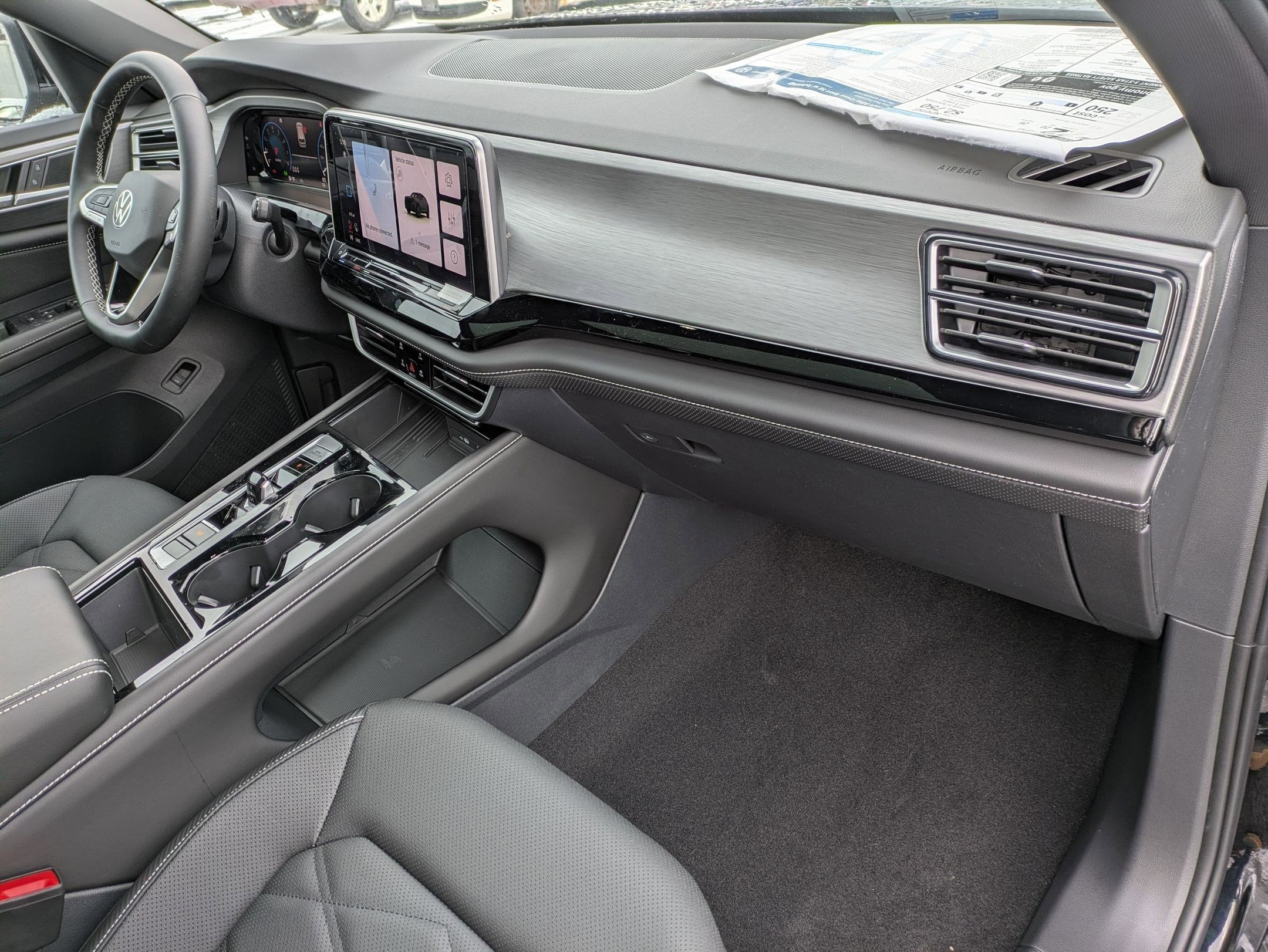 2026 Volkswagen Atlas Cross Sport 2.0T SE w/Technology