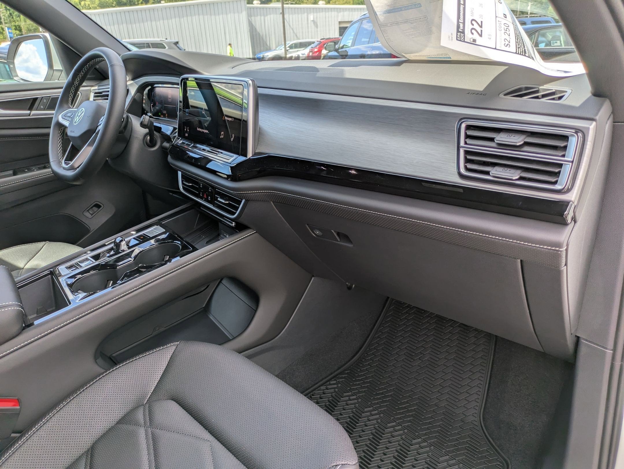 2026 Volkswagen Atlas Cross Sport 2.0T SE w/Technology