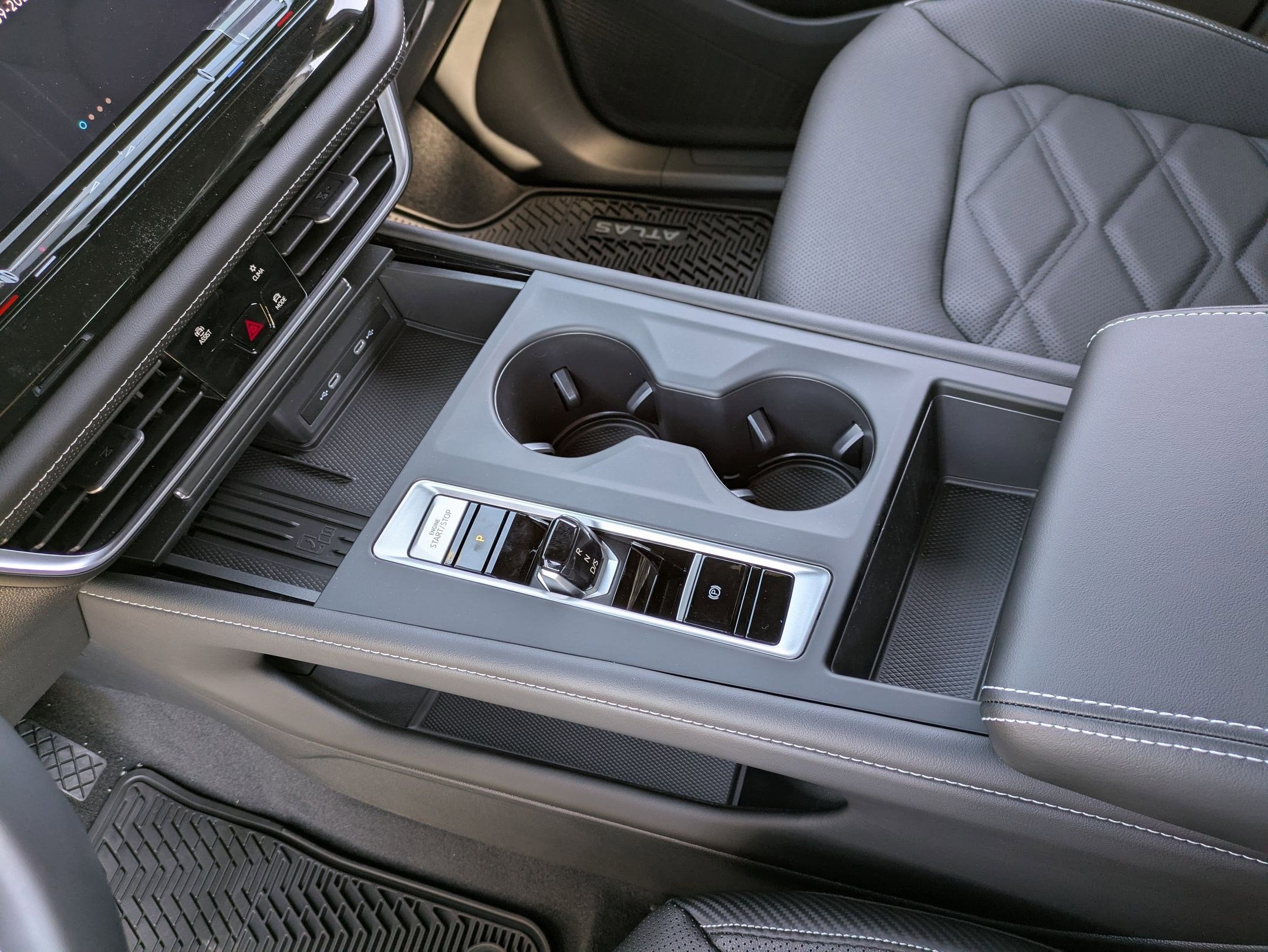 2026 Volkswagen Atlas Cross Sport 2.0T SE