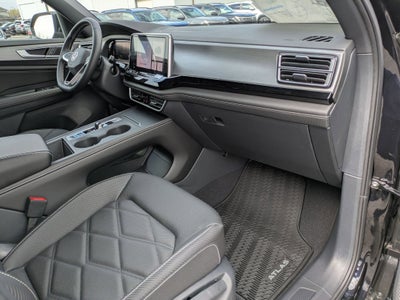 2026 Volkswagen Atlas Cross Sport 2.0T SE