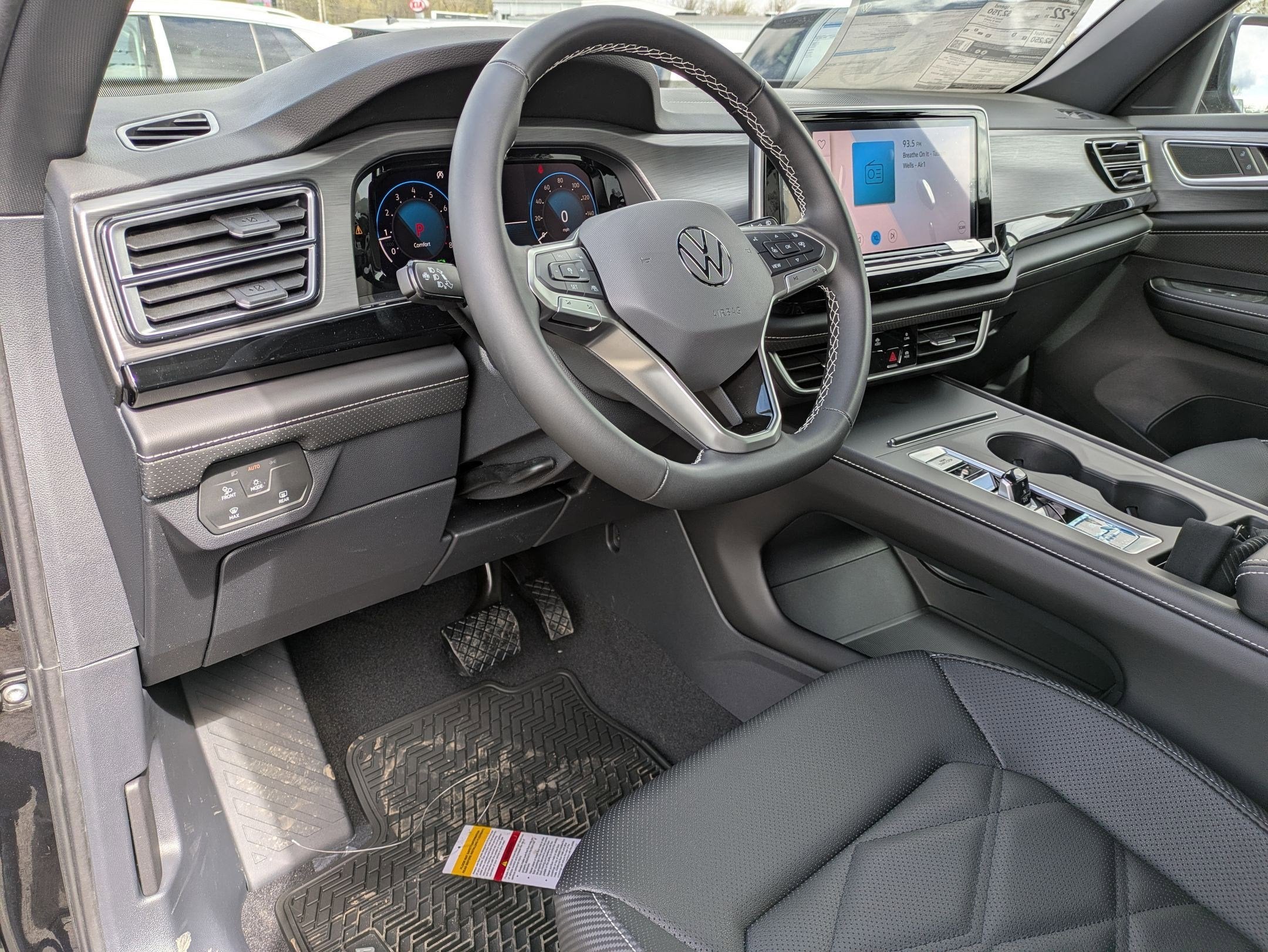 2026 Volkswagen Atlas Cross Sport 2.0T SE
