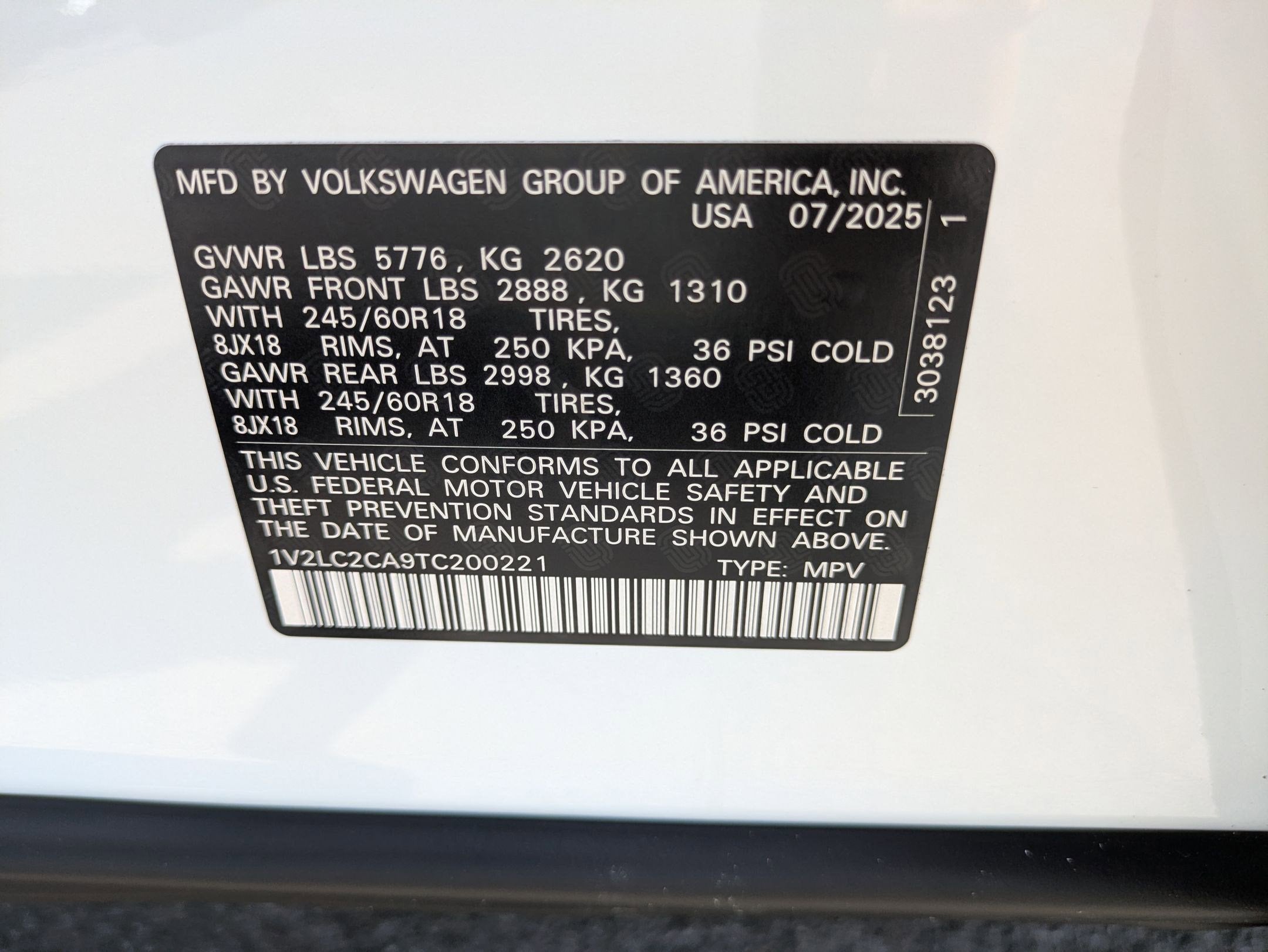 2026 Volkswagen Atlas Cross Sport 2.0T SE