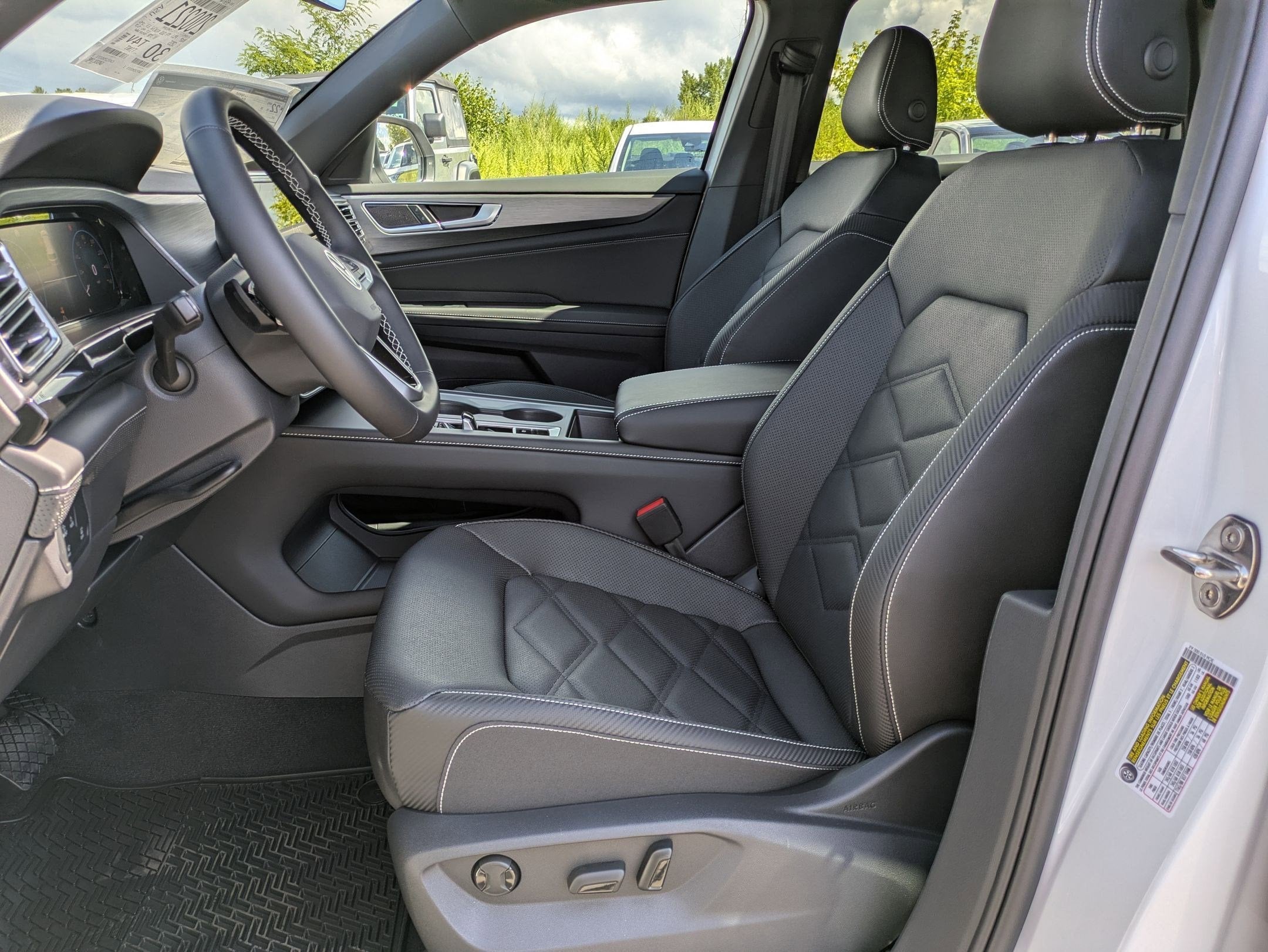 2026 Volkswagen Atlas Cross Sport 2.0T SE