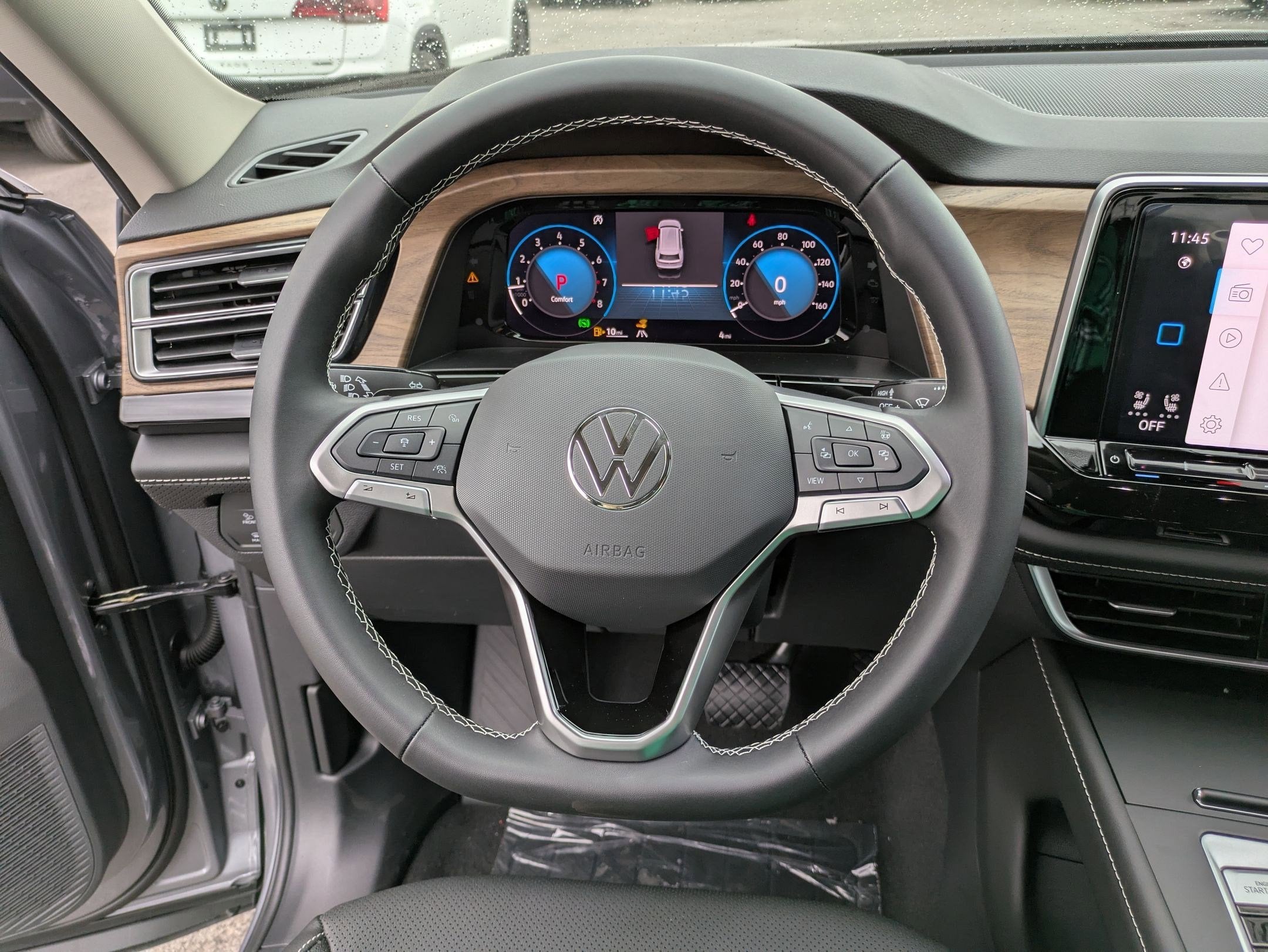 2026 Volkswagen Atlas 2.0T SE