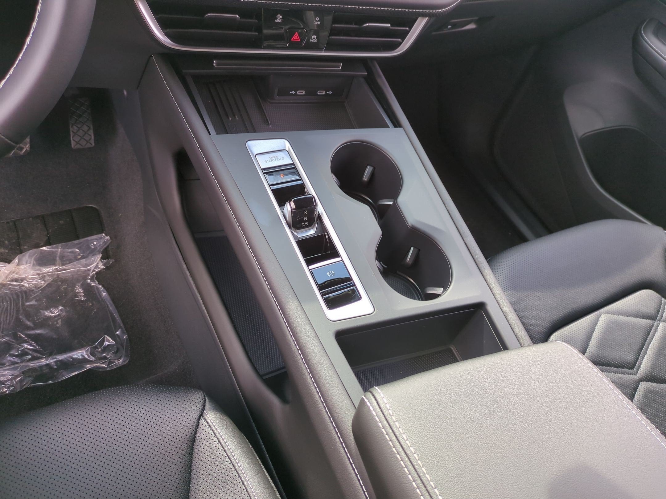 2026 Volkswagen Atlas SE