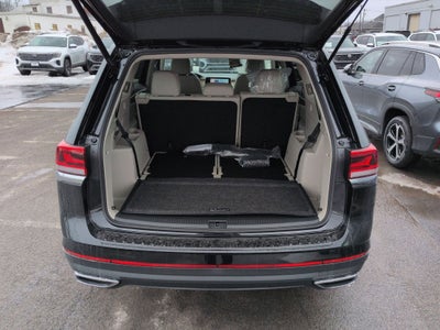 2026 Volkswagen Atlas 2.0T SE