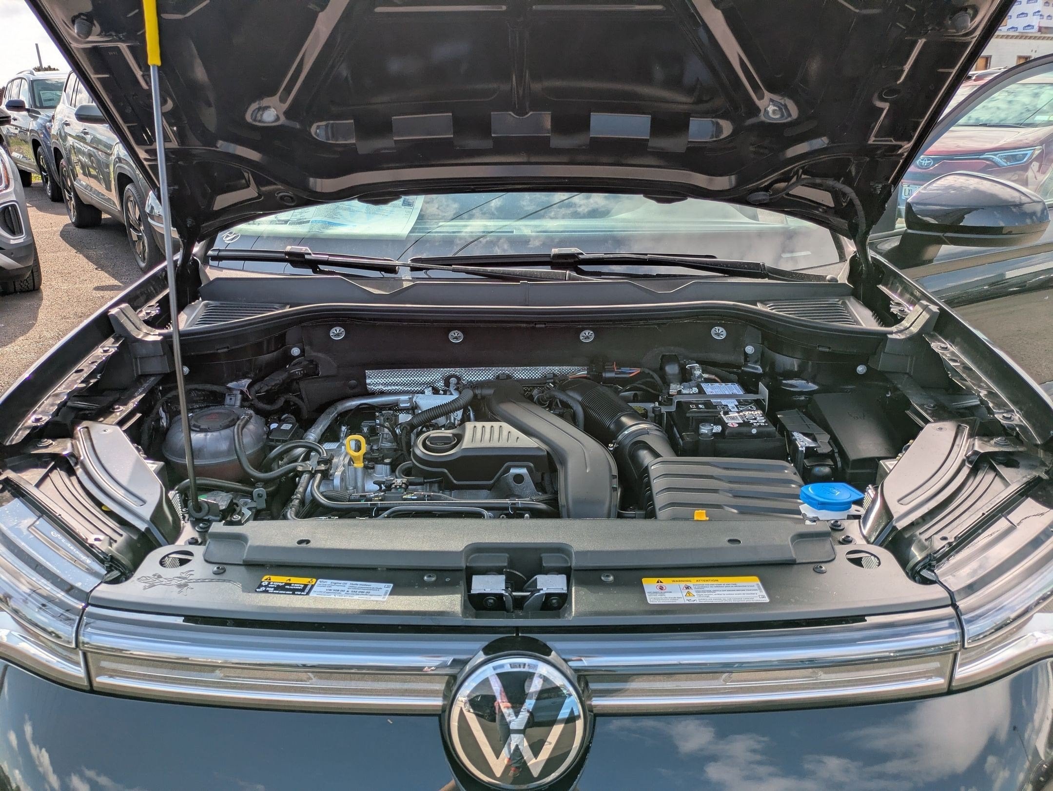 2026 Volkswagen Taos 1.5T SE Black
