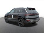 2026 Volkswagen Taos 1.5T SE Black