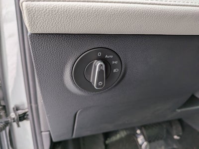 2026 Volkswagen Taos 1.5T SEL